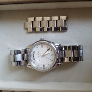 Michael Kors Colette Silver Dial Stainless Steel Ladies Watch